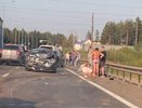 «На пустой дороге»: в центре Кирова столкнулись сразу три машины