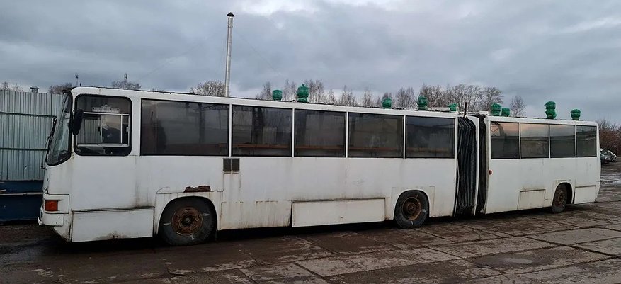 В Кирове продают автобус для дискотек почти за полмиллиона рублей