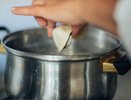 Пельмени известной марки в Кирове производили с антибиотиками