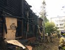 В Кирове загорелся двухэтажный дом с сараем