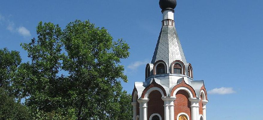 В Кирове незаконно уволили сторожа кладбища