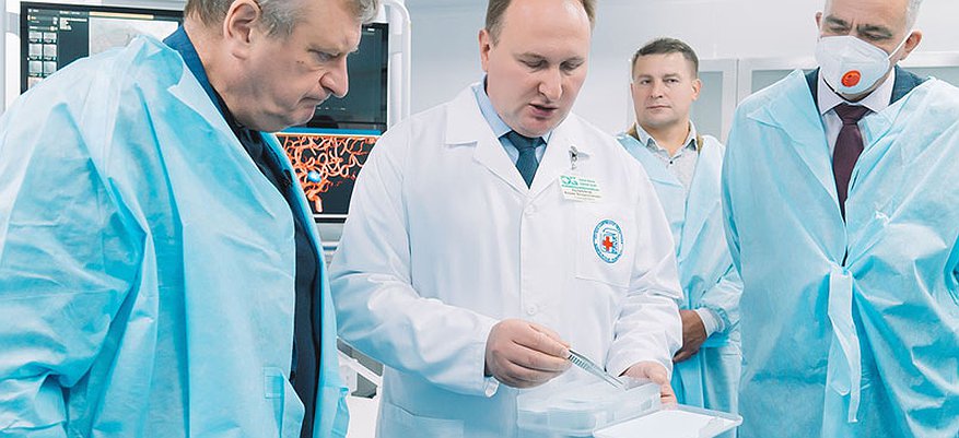 Первые лица региона посетили Кировскую областную клиническую больницу, где установили ангиографический комплекс