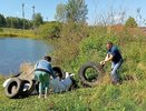 Кировчане не стали ждать чиновников и сами очистили пруд от мусора