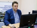 Известно, сколько за год заработал Уполномоченный по правам ребенка в Кировской области