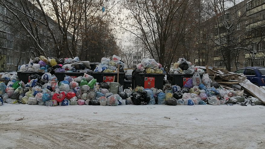 Главная картинка новости: В этом году особый *****ц накрыл Киров: Варламов о мусорном коллапсе