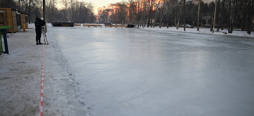 Известно, когда откроется первый общегородской каток в Гагаринском парке