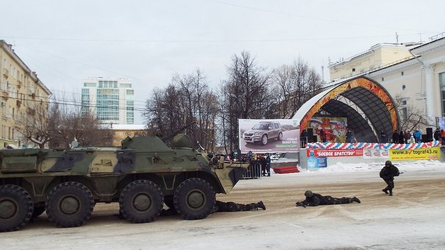 Главная картинка новости: Кировчанам напомнили о самой длинной неделе в году