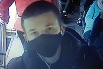В кировском автобусе засекли предполагаемого преступника