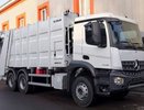 Несколько десятков спецмашин круглосуточно вывозят мусор из Кирова