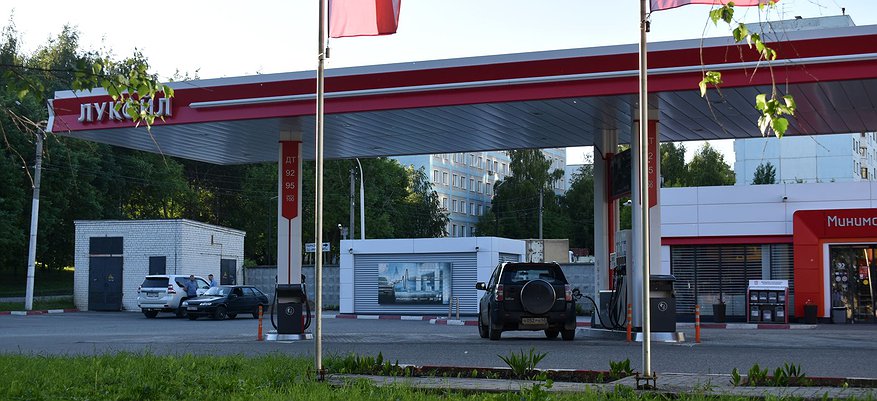 Кировская область оказалась в конце рейтинга по доступности бензина