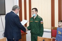 Кировского солдата похвалили за достойную службу