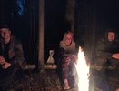 Из кировского леса на руках вынесли заблудившуюся женщину