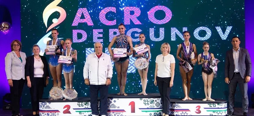 Кировские акробаты завоевали 40 медалей на международных соревнованиях