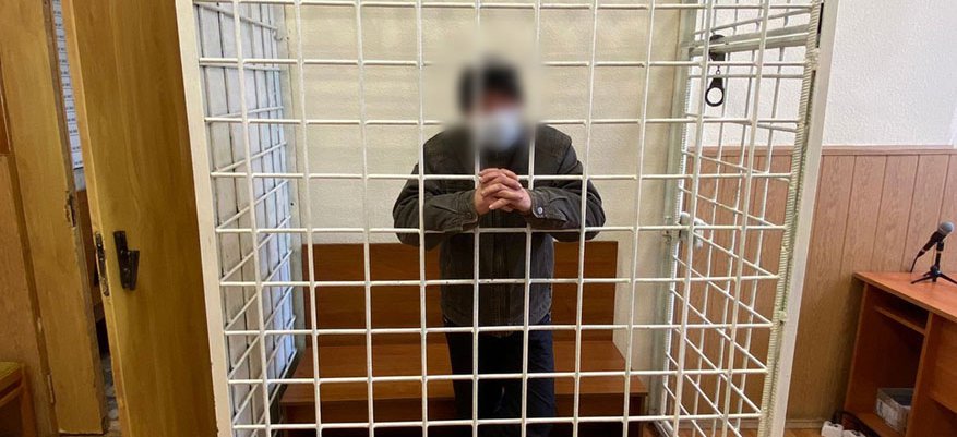 Кировчанин едва не зарезал мать: возбуждено уголовное дело
