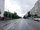 В Кирове водитель автобуса сбил человека: пострадали женщина и ребёнок