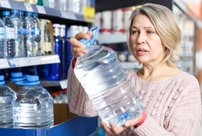 В РФ выявлена массовая фальсификация питьевой воды: пить или не пить кировчанам?