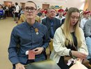 Участнику СВО из Кировской области вручили медаль за боевую службу