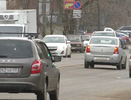 Дороги в Кирове начали посыпать реагентами