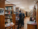 Кировский скульптур сделала бюст известного писателя для библиотеки