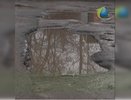 Кировчане жалуются на дорогу с ямами: водители оставляют машины и идут пешком
