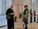 Кировчанка сделала кокошник, и ее пригласили в Париж