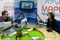 Заразно ли рукопожатие с ВИЧ-больным: на радио “Мария FM" развенчивают мифы о СПИДе