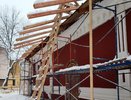 Здание 18 века в Кирове «осовременили» пластиковыми окнами