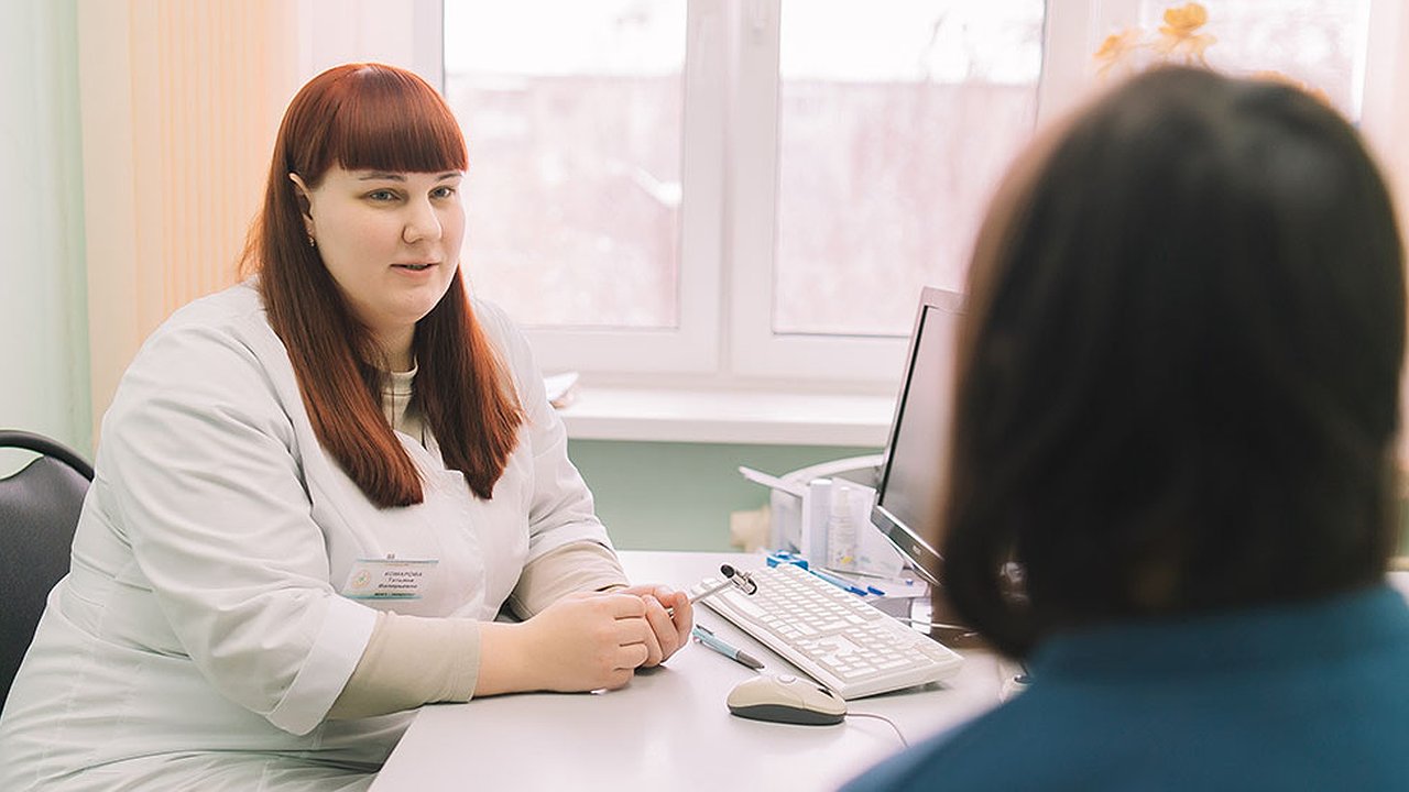 Главная картинка новости: За два месяца в кировскую больницу пришли работать 14 врачей