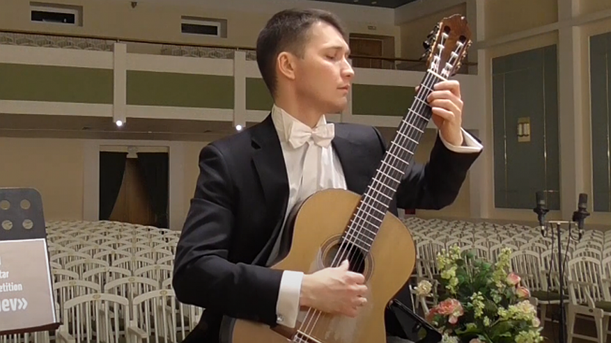 Главная картинка новости: На фестиваль в Киров приедут гитаристы из Китая и Тайваня