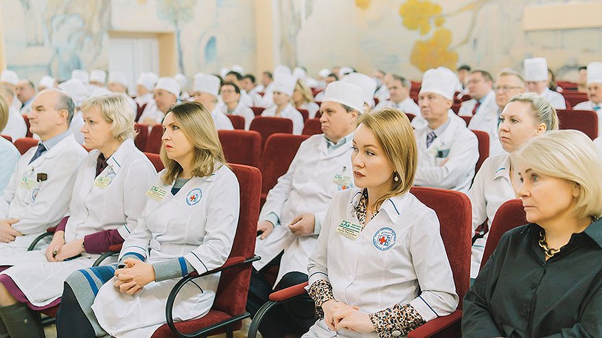 Врачи Кировской области начнут получать дополнительные выплаты