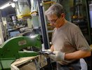 Рабочие кировского завода получают в среднем 60 тысяч рублей