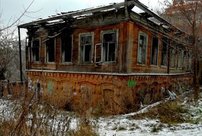 Житель Советска живет в сгоревшем доме