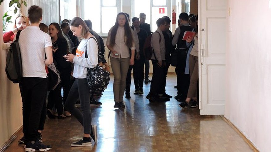 В кировских школах изолировали 120 классов из-за всплеска ОРВИ