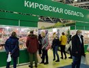 Кировчане привезли в Москву дымковскую игрушку и матрешку на выставку