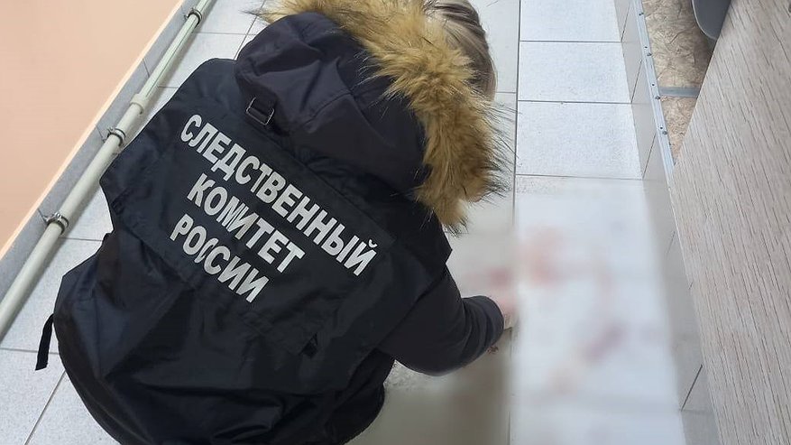 Житель Кировской области перерезал горло молодому человеку у магазина