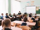 Учеников кировских школ обяжут соблюдать единые требования в одежде