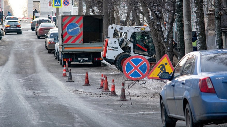 Одна из центральных улиц Кирове на время станет однополосной