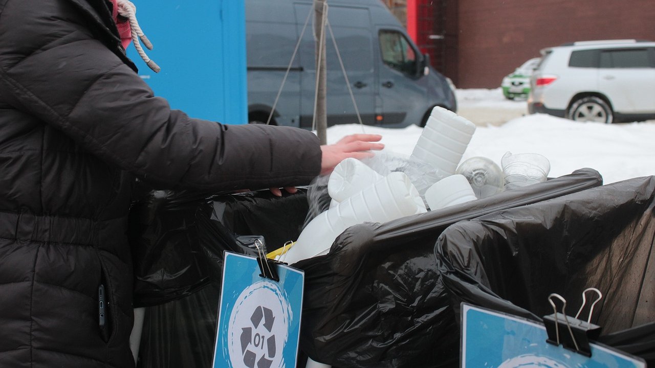 Главная картинка новости: По Кирову один день будет ездить экомобиль