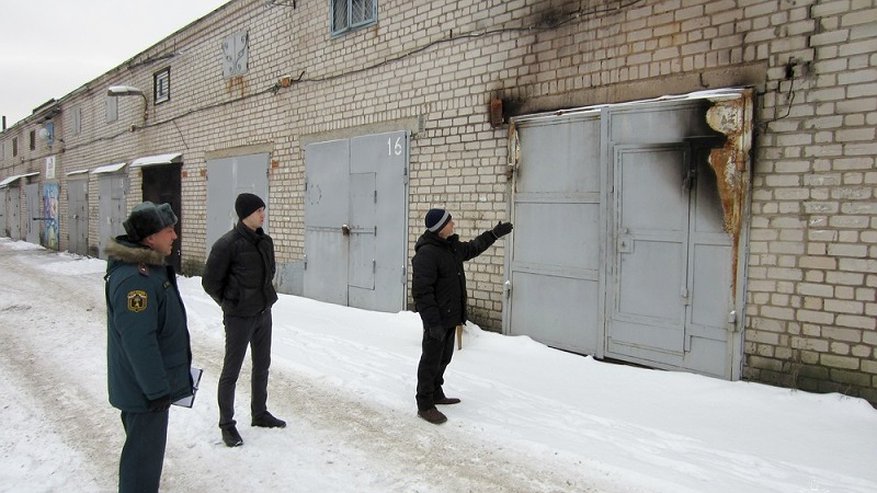 Кировчанин раскаялся за пролитый бензин с пожаром и заплатил деньги