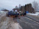 В аварии в Кирово-Чепецком районе погиб водитель: движение по трассе частично ограничено