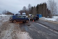 В аварии в Кирово-Чепецком районе погиб водитель: движение по трассе частично ограничено