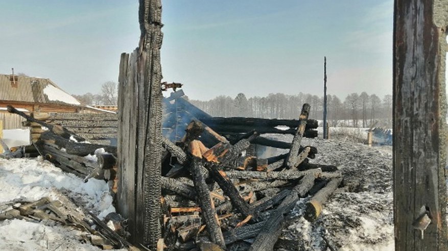 Житель Кировской области получил ожог, когда загорелась его квартира