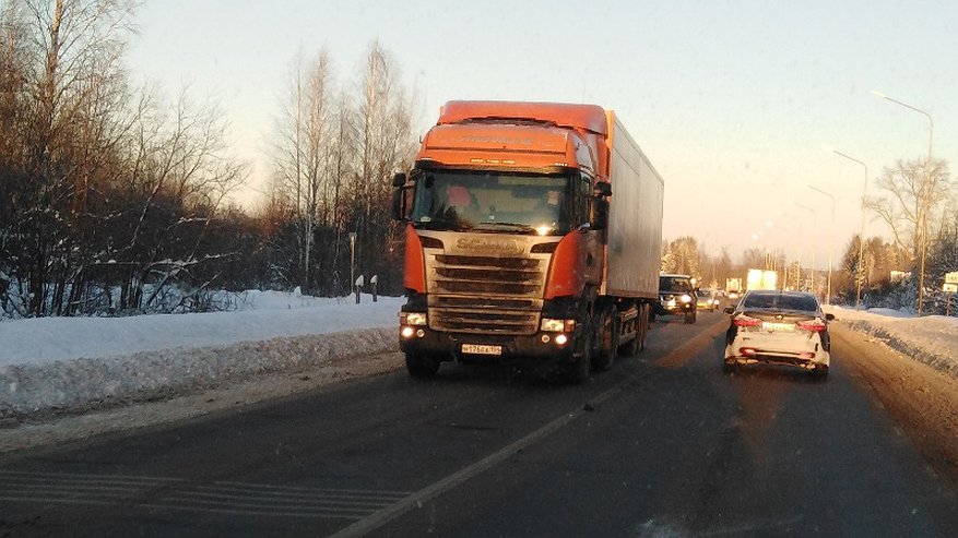 В Кировской области закрыли дороги для большегрузов