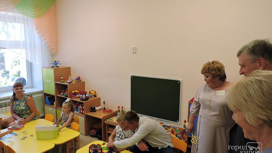 Власти Кирова рассказали, могут ли родители обменяться путевками в детские сады