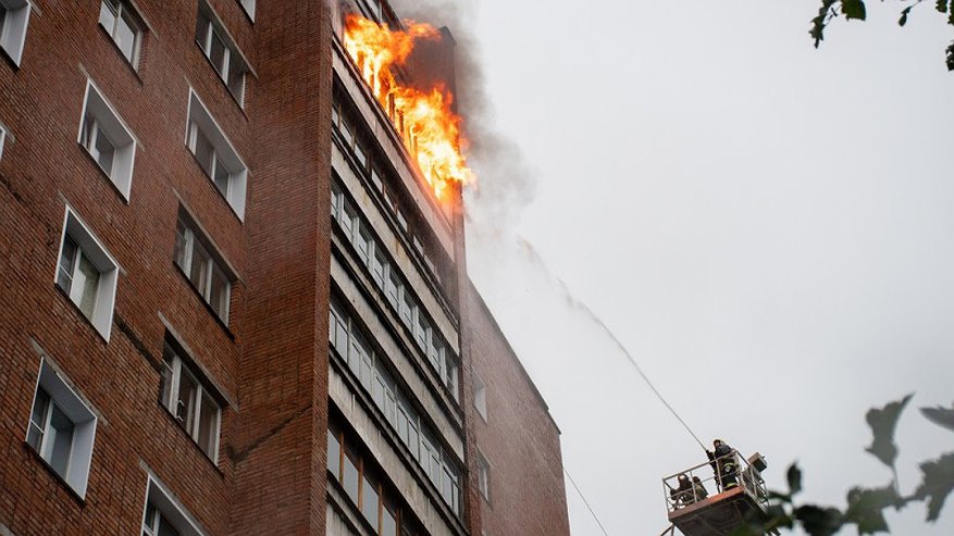 Главная картинка новости: В Кировской области увеличили выплаты для погорельцев: кому и на сколько