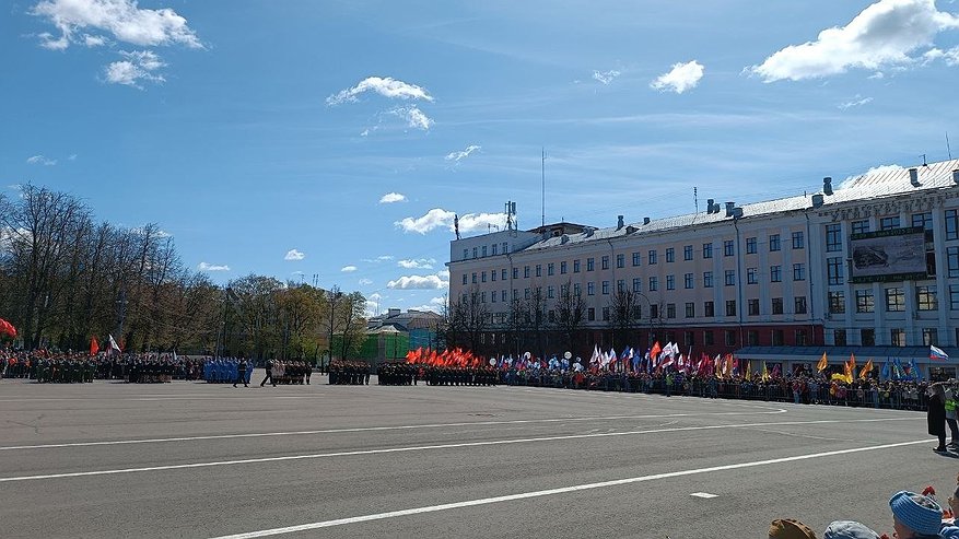 В Кирове начался торжественный митинг в честь Дня Победы: видео