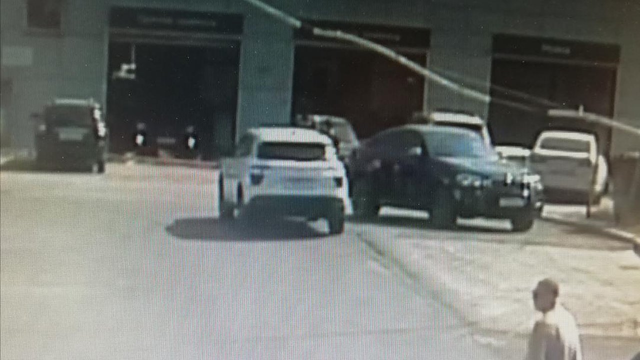 Главная картинка новости: Стрельба из обреза, угон автомобиля, угрозы убийством: в Кирове осудят двух мужчин по пяти статьям