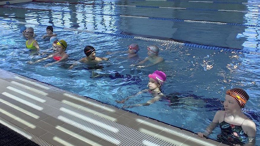 Кировских школьников будут учить плаванию: утверждена программа