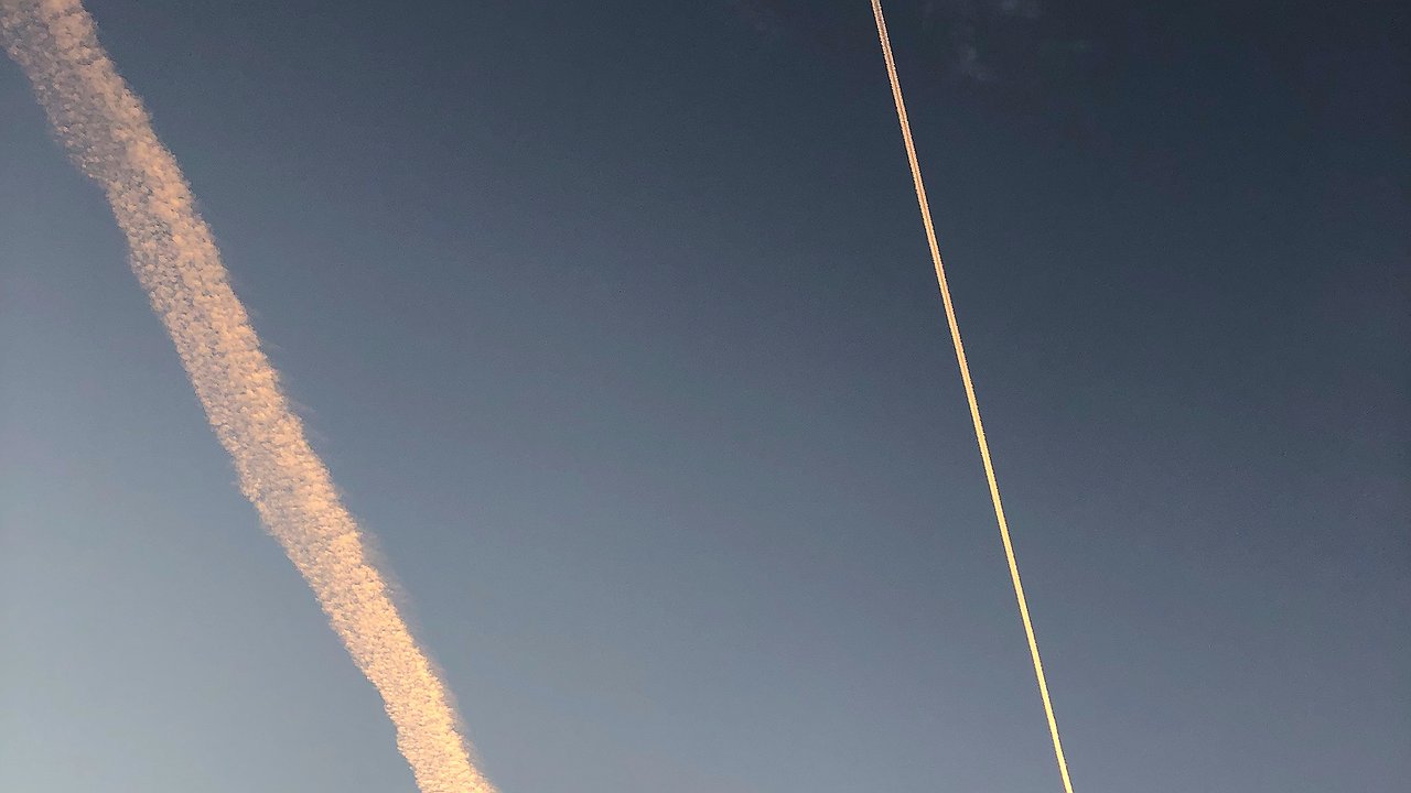 Главная картинка новости: На территории России сбили ракету