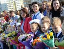 Родители, которые провожают детей на линейку, смогут официально прогуливать работу: предложение депутата